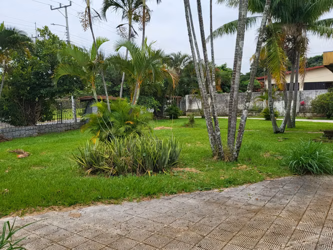 Atención empresarios, espectacular terreno en venta, sobre calle principal , pague solo el terreno