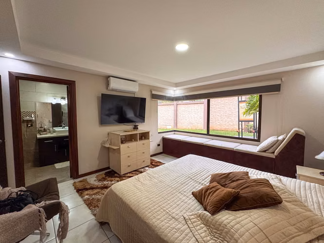 VENTA DE CASA INDEPENDIENTE DE UN NIVEL EN BELLO HORIZONTE ESCAZÚ
