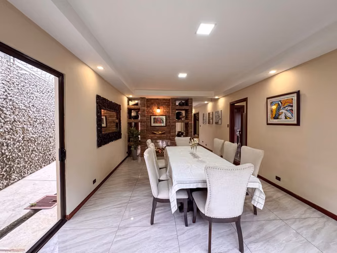 VENTA DE CASA INDEPENDIENTE DE UN NIVEL EN BELLO HORIZONTE ESCAZÚ