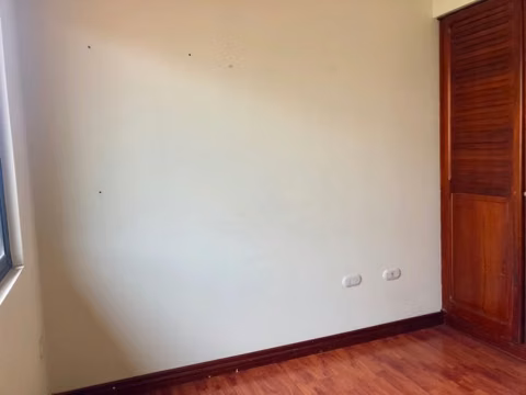 CASA HEREDIA EN CONDOMINIO CERCA DE OXIGENO Y ZONA FRANCA