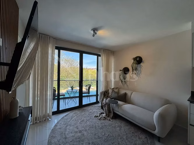 Venta de apartamento de 2 habitaciones en Rohrmoser, San José