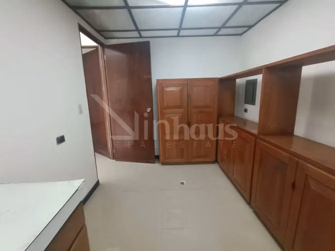 Venta de apartamento en condominio en Uruca