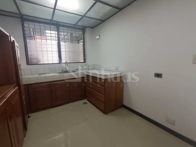 Venta de apartamento en condominio en Uruca