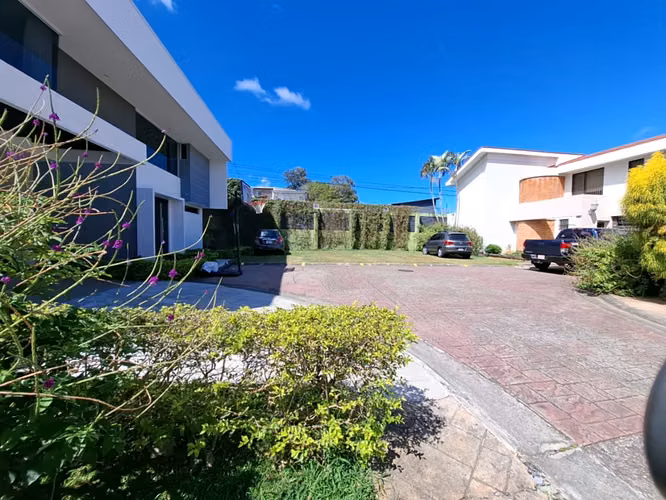 Casa en venta en Condominio Bonaire, San Rafael de Escazú