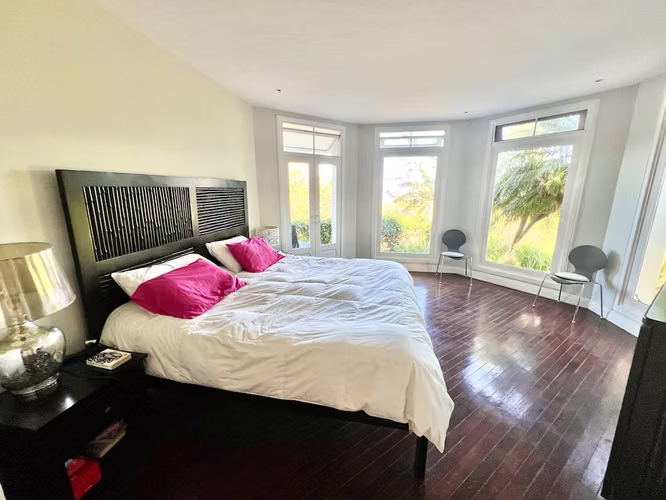 Casa de 3 cuartos, increíble vista, mucha zona verde, condo, Brasil de Mora