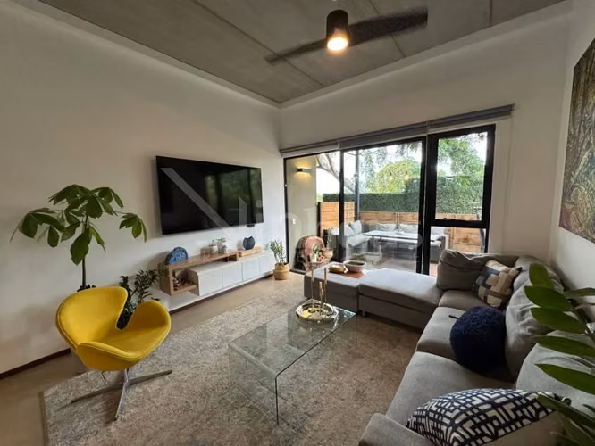 Venta de Apartamento en primera planta en Santa Ana