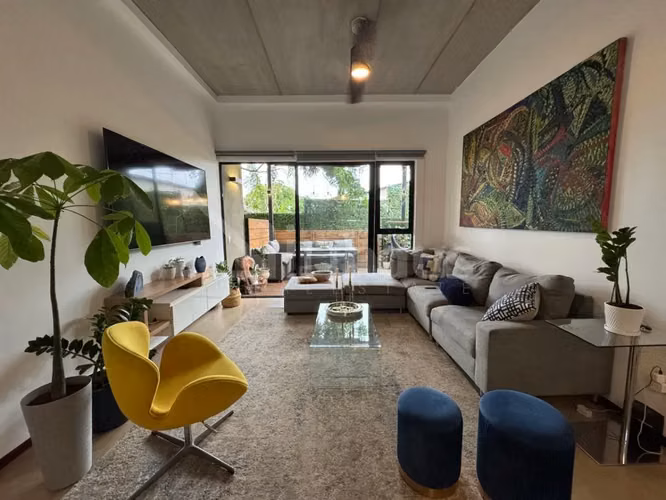 Venta de Apartamento en primera planta en Santa Ana