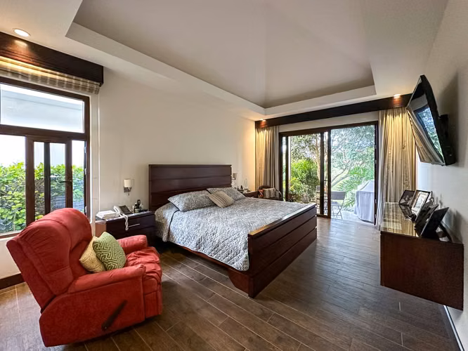 VENTA DE CASA EN CONDOMINIO EN BOSQUE DORADO DE UN NIVEL