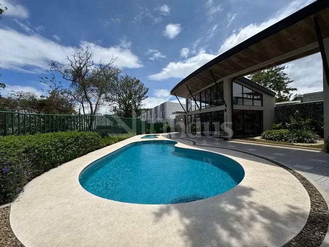 Pre venta de casas en condominio en Santa Ana Centro. Modelo: Terraza - Imagen 12