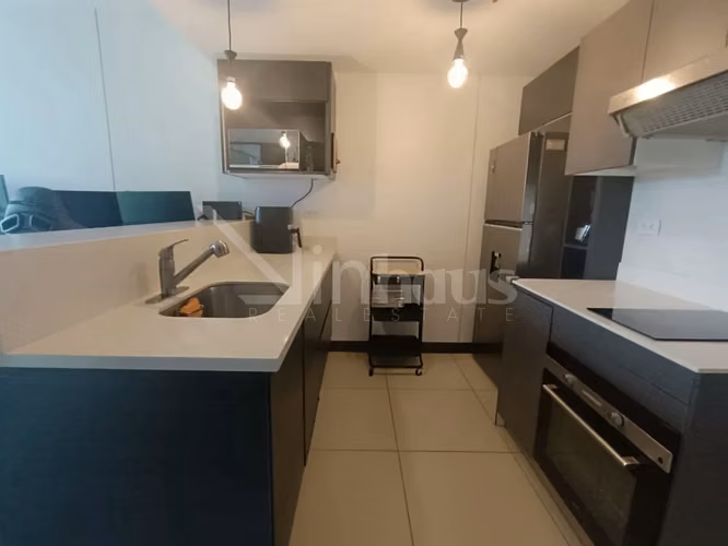 Venta de apartamento en piso bajo