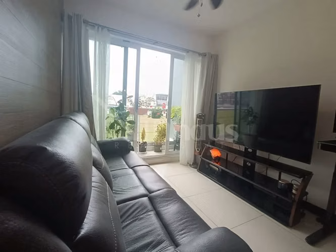 Venta de apartamento en piso bajo