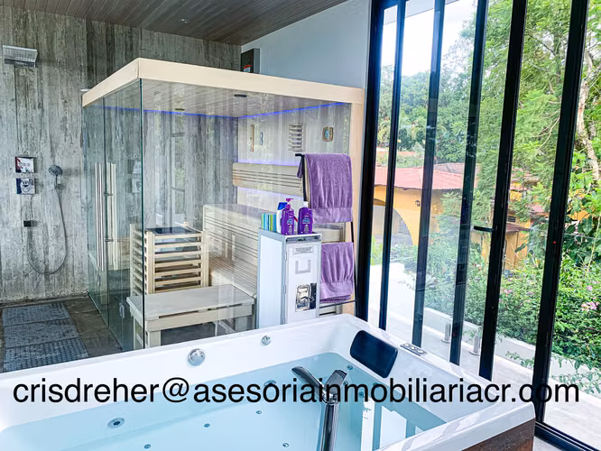 Casa en Escazú, Condominio Dendera - Financiamiento Disponible