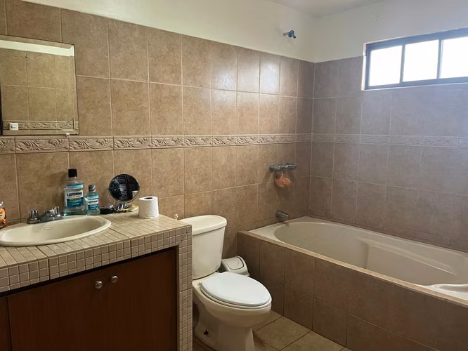 VENTA DE CASA EN BARVA, HEREDIA