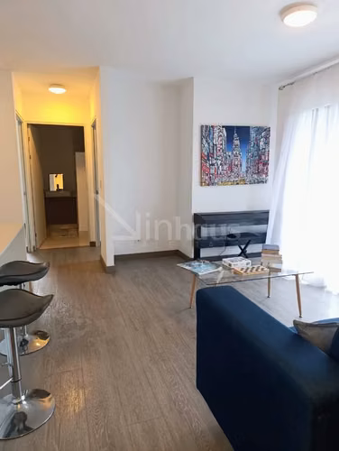 Alquiler de Apartamento de 3 habitaciones