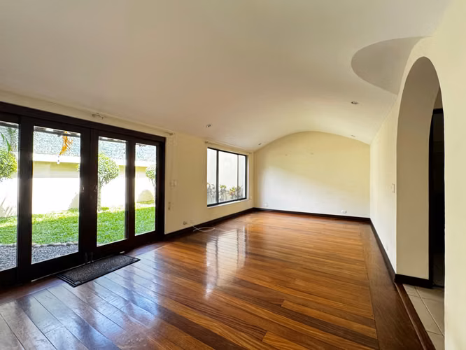 VCOBE-40100 BELEN LINDA EN CONDOMINIO CON BELLAS AMENIDADES