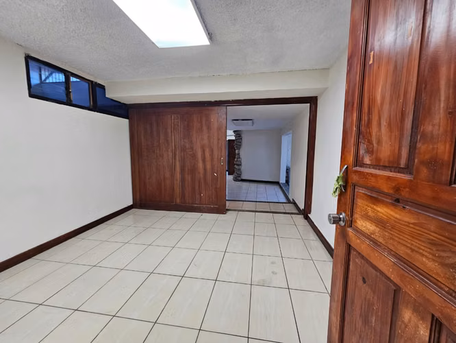 VRCARH-40106 ROHRMOSER DIVINA CON USO COMERCIAL.