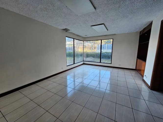 VRCARH-40106 ROHRMOSER DIVINA CON USO COMERCIAL.