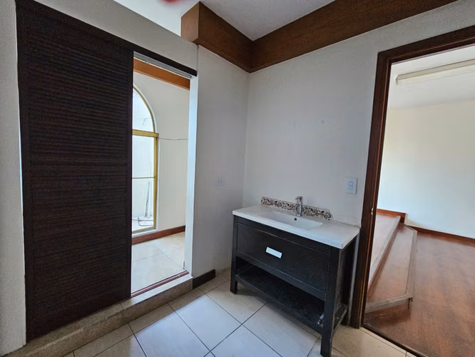 VRCARH-40106 ROHRMOSER DIVINA CON USO COMERCIAL.