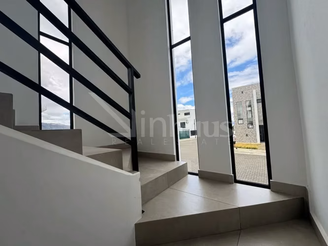 Venta de Casa en Residencial RiverGrand - Imagen 9