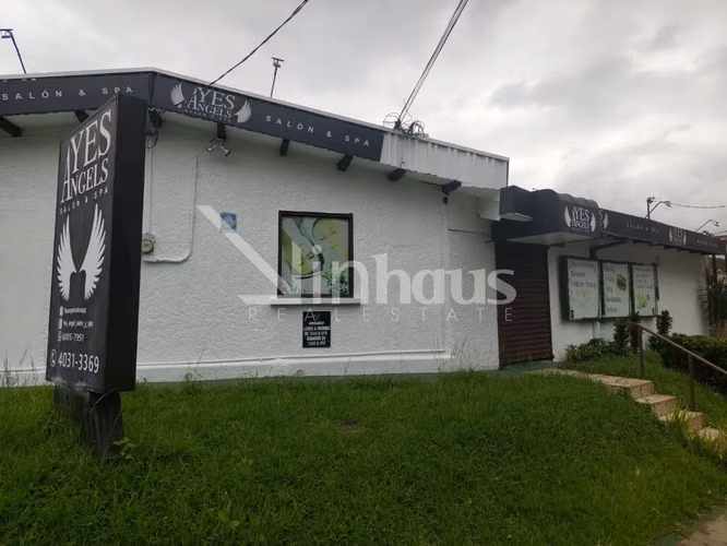 Se vende casa con uso comercial de alto tránsito en Mata Redonda