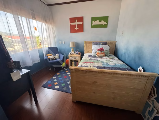 Venta de casa en condominio pequeño en Pozos