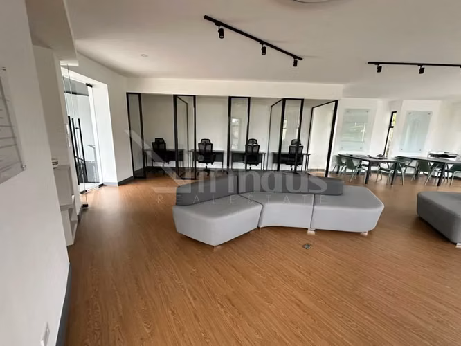 Venta de lote plano y esquinero en condominio de lujo en Lindora - Imagen 19