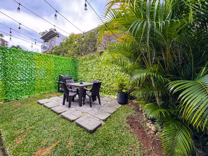 VENTA DE CASA INDEPENDIENTE DE UN NIVEL EN BELLO HORIZONTE ESCAZÚ - Imagen 14