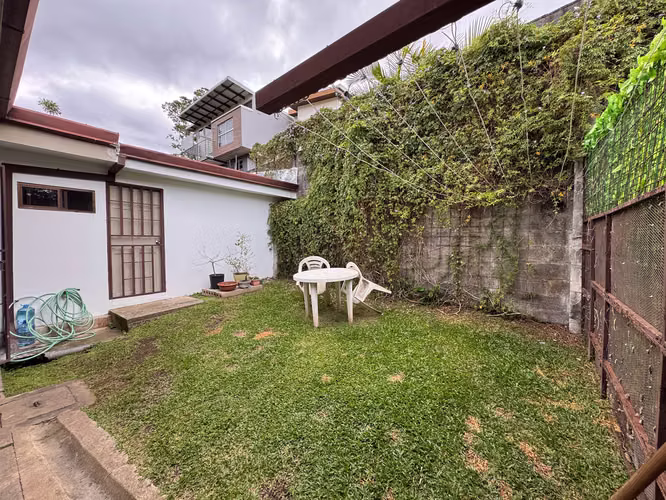 VENTA DE CASA INDEPENDIENTE DE UN NIVEL EN BELLO HORIZONTE ESCAZÚ - Imagen 15