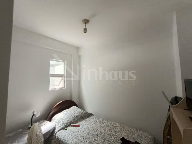 Venta de casa esquinera en condominio en Rio Oro Santa Ana - Imagen 5