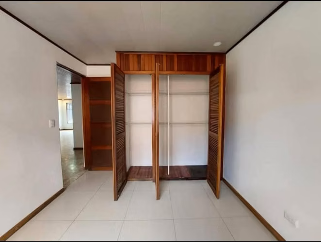 Casa Independiente Sabanilla- 3 Habitaciones- fte calle - Imagen 10