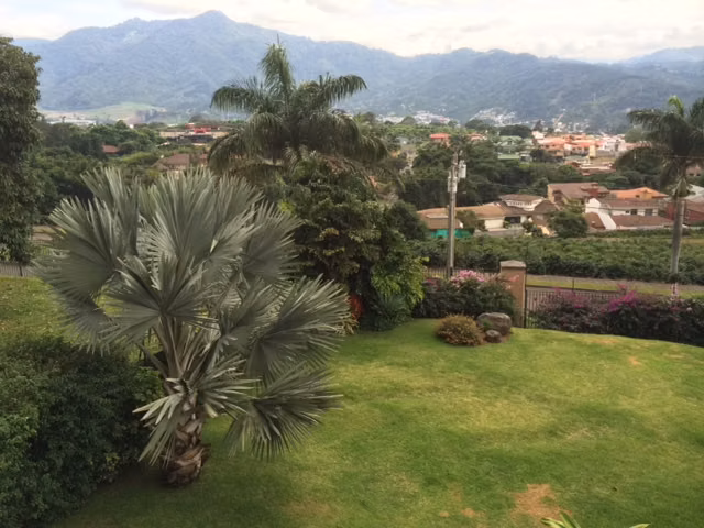  Casa en venta – Condominio Guayacán Real