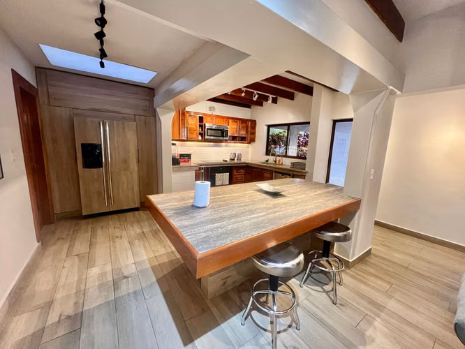 Casa en Alquiler en Santa Ana | Piscina Privada | $3,500 con o sin muebles - Imagen 8
