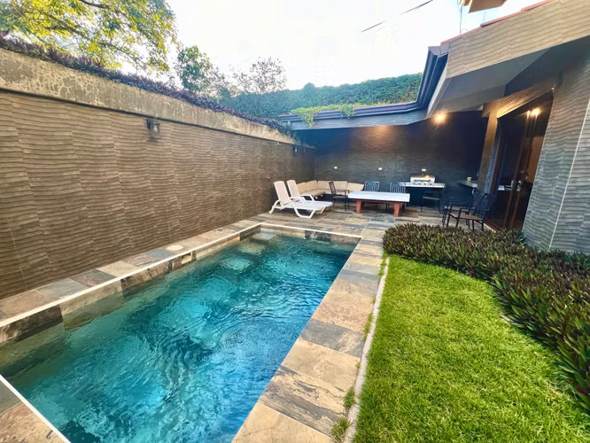 Casa en Alquiler en Santa Ana | Piscina Privada | $3,500 con o sin muebles - Imagen 6