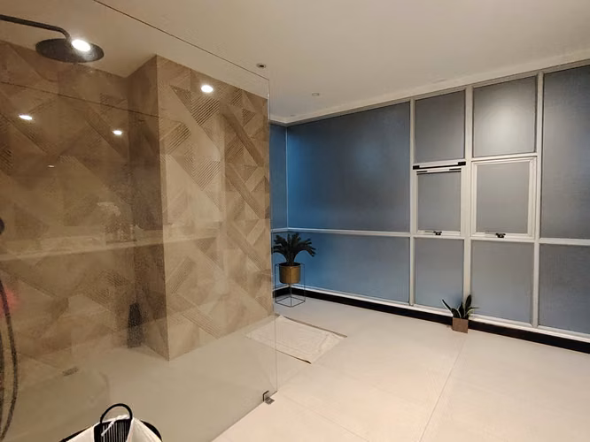 SE VENDE  – APARTAMENTO EN CENTRAL PARK COMPLETAMENTE AMUEBLADO