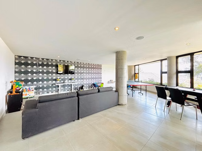 Imponente  Vista - Moderna y elegante - Casa independiente con seguridad