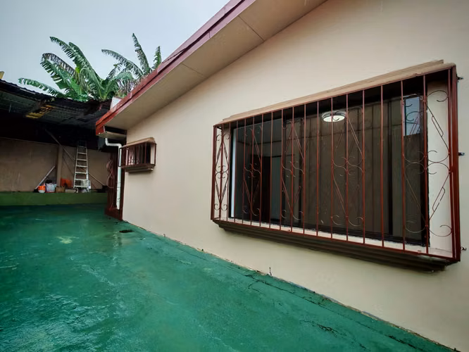 Venta  casa-Heredia