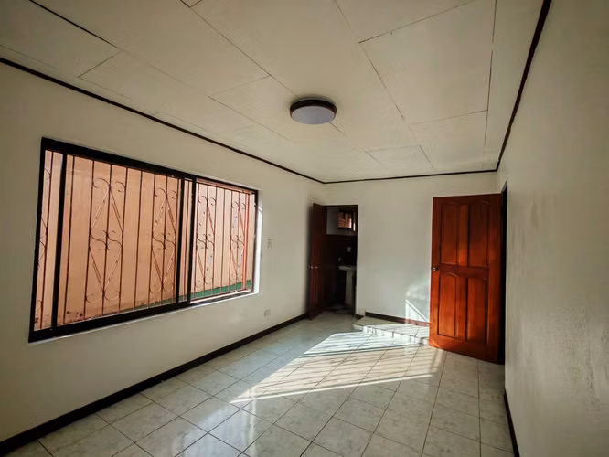 Venta  casa-Heredia