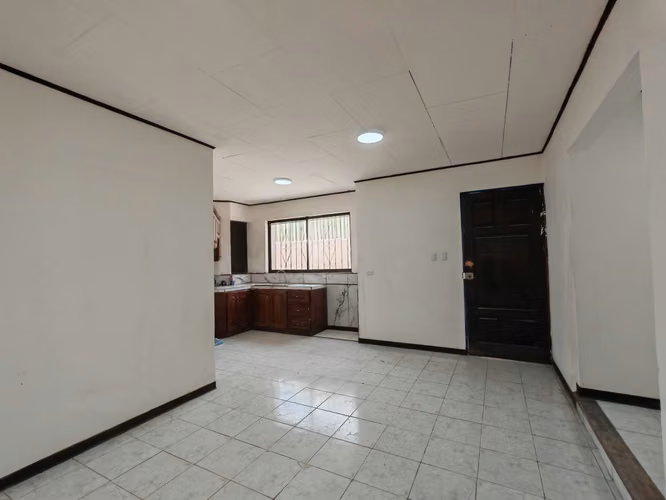 Venta  casa-Heredia