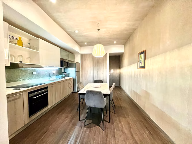 PRECIOSS AMOBLADO FULL 60M2 CON TERRAZA EN SANTA ANA CENTRO