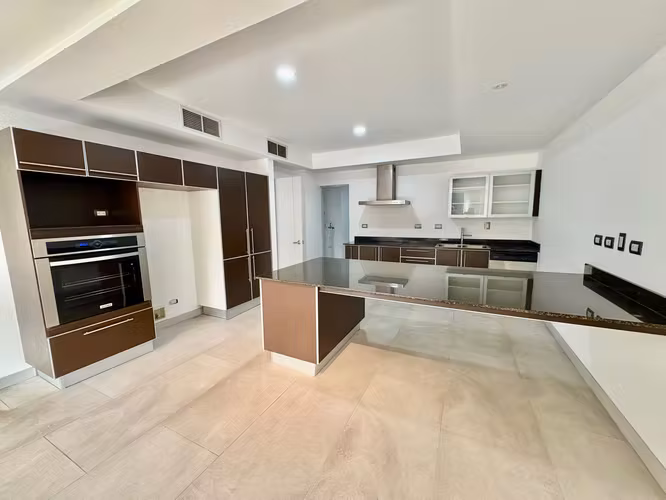 LOS LAURELES-ESCAZU! LUJOSO Y AMPLIO APARTAMENTO DE 3 HABITACIONES/VISTAS! - Imagen 5