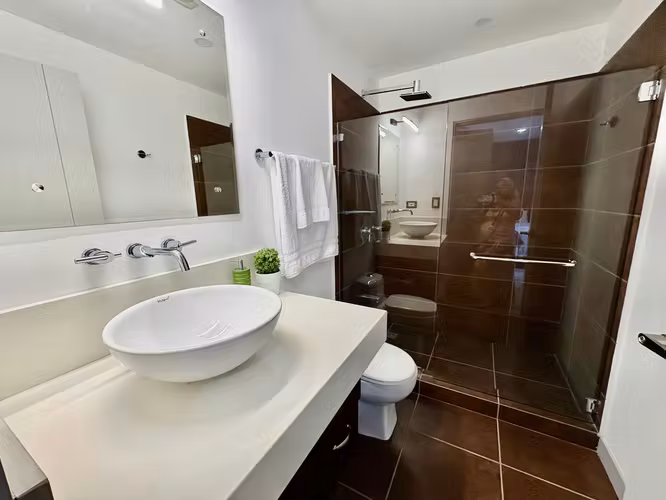 LOS LAURELES-ESCAZU! LUJOSO Y AMPLIO APARTAMENTO DE 3 HABITACIONES/VISTAS! - Imagen 13