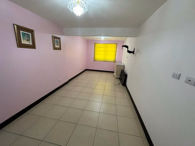 Alquiler de casa esquinera en condominio Santa Ana Hills con muebles - Imagen 14