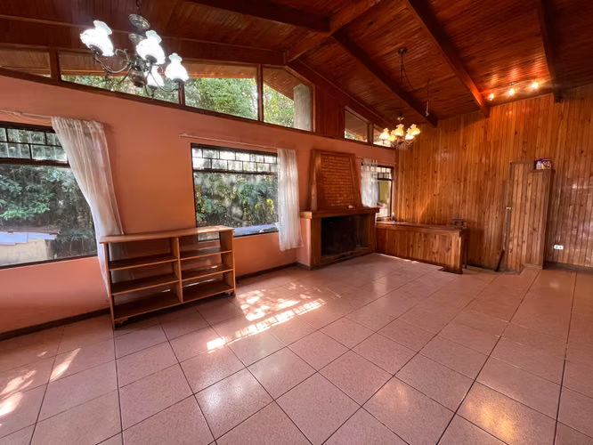 Venta de propiedad con uso de suelo mixto sobre carretera principal – San Rafael de Heredia - Imagen 4