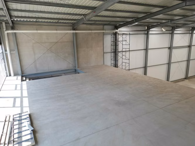 ALQUILA BODEGA EN EL COYOL DE ALAJUELA USO INDUSTRIAL Y COMERCIAL - Imagen 4