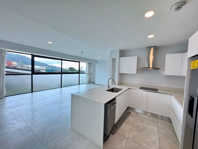 Opportunity Chircá trails Penthouse modern white line 250m2 3 there $2500