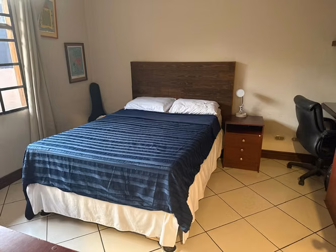 Venta Casa Heredia Ciudad Cariari | Amplio Jardín y Garaje para 4 Vehículos - Imagen 13