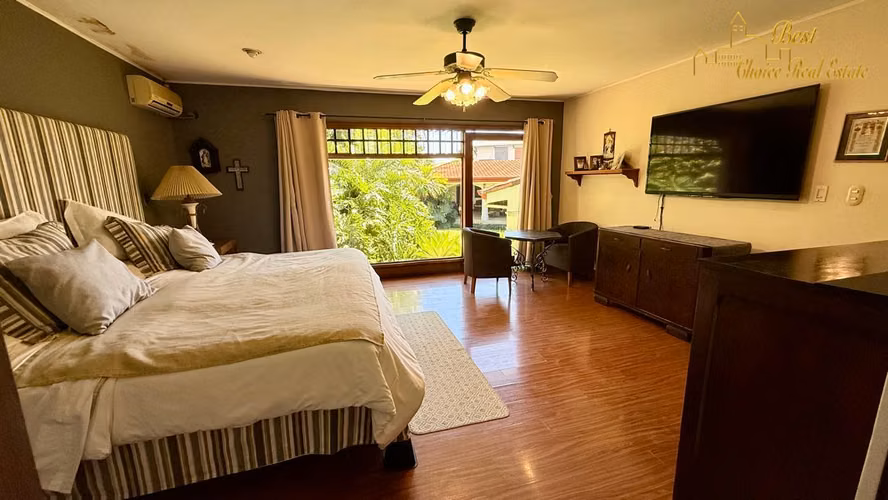 Venta Casa Heredia Ciudad Cariari | Amplio Jardín y Garaje para 4 Vehículos - Imagen 11