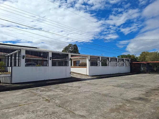 Propiedad 1.820 m² en La Rivera de Belén