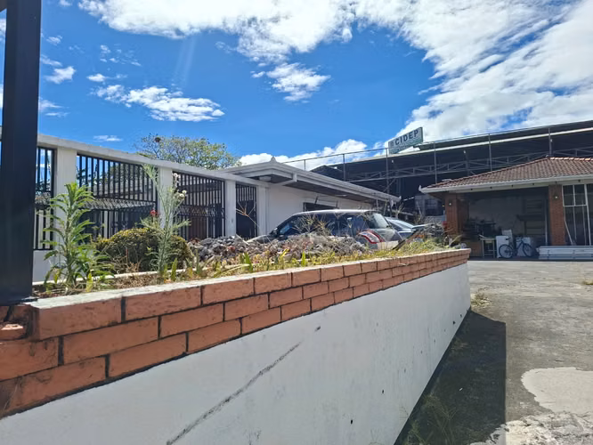 Propiedad 1.820 m² en La Rivera de Belén
