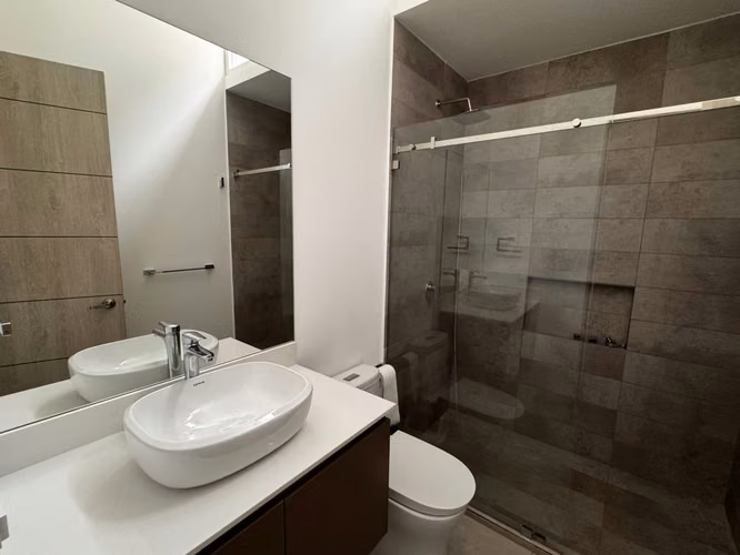 CONDOMINIO NUEVO EN GUACHIPELIN - Imagen 6